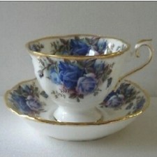 Αυθεντικά Φλυτζάνια Καφέ  - ROYAL ALBERT "Moonlight Rose" Teacup 7& Saucer Q12. oikds26