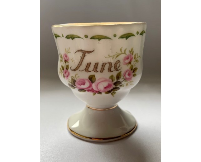 ROYAL ALBERT ΑΥΓΟΘΗΚΗ ΠΟΡΣΕΛΑΝΙΝΗ FLOWER OF THE MONTH